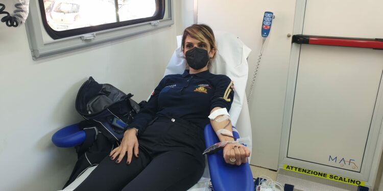 Sassari: la Polizia locale dona il sangue