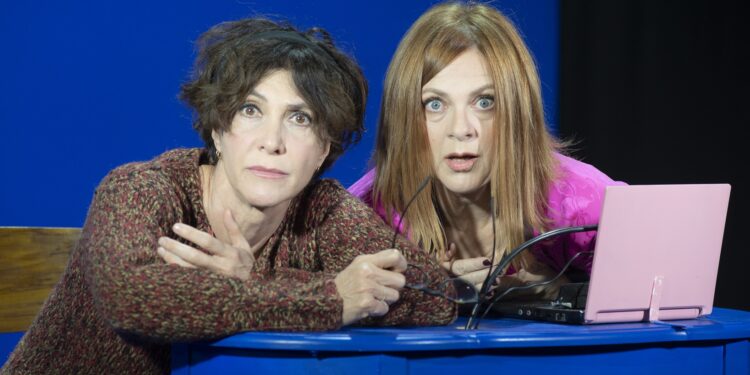 Grande successo, al Teatro Massimo di Cagliari, dal 4 all’8 gennaio, per “Il marito invisibile”, di Edoardo Erba