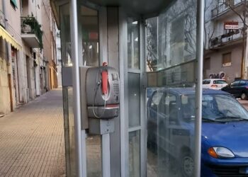Mariolino Andria (Psd’Az Sassari): «Ancora irrisolto il problema delle vecchie cabine telefoniche»