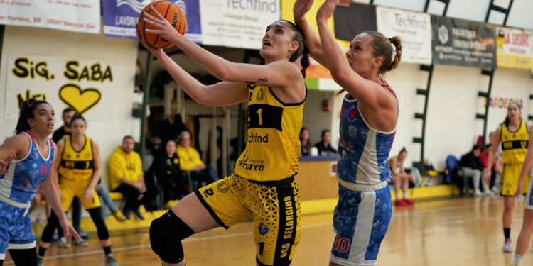 Techfind, stop contro la prima della classe