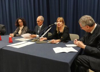 Consegnate oggi, a Cagliari, le pergamene del Master in Ingegneria dei sistemi aerospaziali e in Security awarness