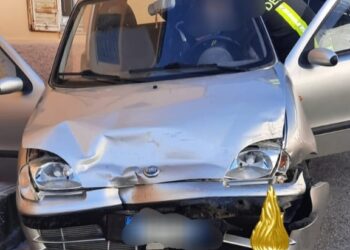 Bono: collisione tra un camioncino e un’auto, ferita una donna