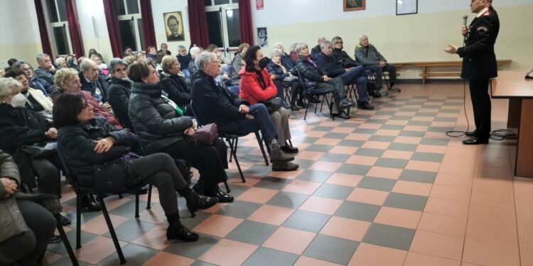 Prosegue la campagna informativa dell’Arma dei carabinieri per prevenire le truffe agli anziani