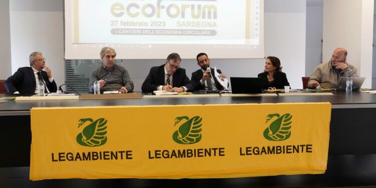 Marco Porcu (assessore dell’Ambiente): «Il 2° posto tra le regioni più virtuose nella differenziata conferma l’importanza di un’adeguata programmazione»