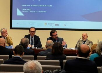 L’assessore Antonio Moro a Palermo: «Subito un patto con la Sicilia per i collegamenti marittimi ed una carta delle Isole europee del trasporto aereo»