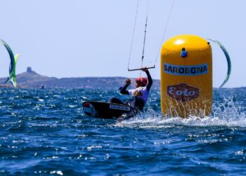 Dal 21 al 28 maggio 2023 il Golfo di Oristano ospita, per il terzo anno di fila, i grandi campioni del kiteboarding