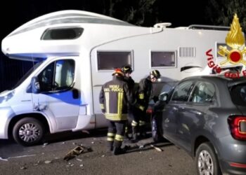 Macomer: auto contro un camper, una persona finisce in ospedale