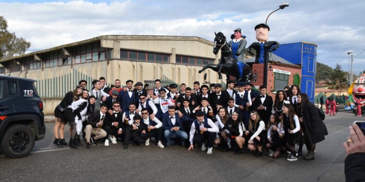 Con la Masquerade Party si è chiusa l’edizione 2023 del Carnevale Bariese