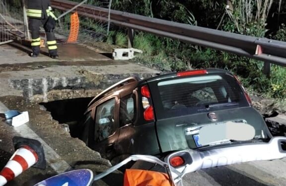 Incidente stradale in prossimità della Marina di Sorso, intervengono i vigili del fuoco
