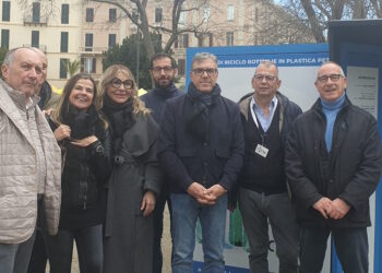 Sassari: attivi i quattro ecocompattatori per il riciclo del Pet 