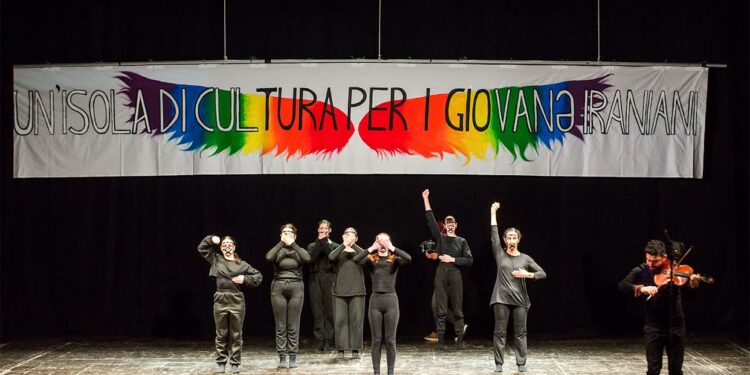 Teatro e/o Musica: un video musicale in segno di solidarietà verso i giovani iraniani
