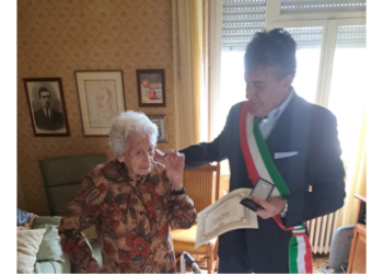 Sorgono e Cagliari in festa per i cent’anni di zia Antonina Anedda