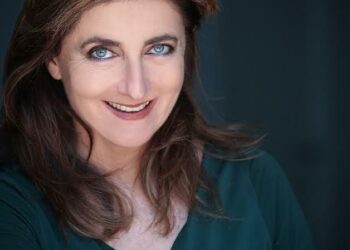 Slitta a giovedì 27 aprile, alle 21.00, l’appuntamento con Francesca Reggiani al Teatro Comunale di San Gavino Monreale