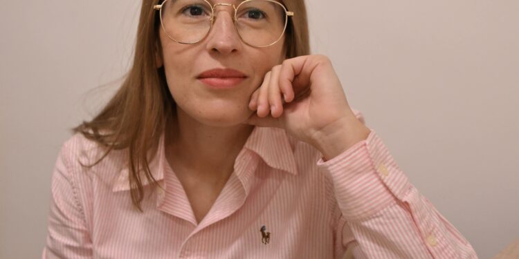 A Cagliari la presentazione di “Come la noce nel cuscino” di Laura Fois