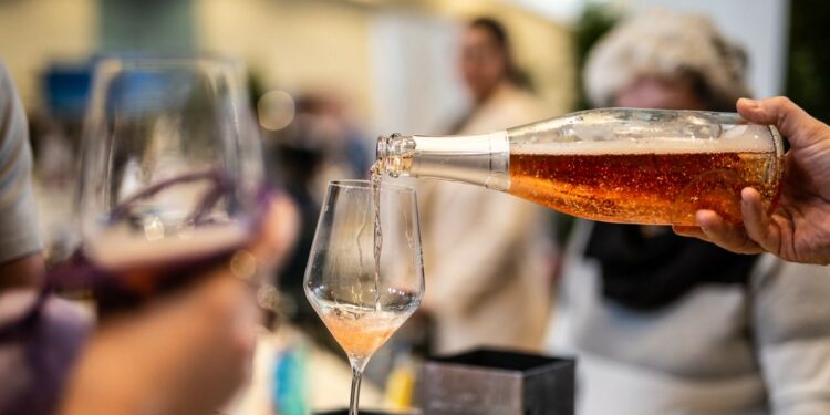 “I magnifici 80” in Costa Smeralda: per il 12° Porto Cervo Wine & Food Festival una selezione esclusiva di aziende sarde, nazionali e internazionali