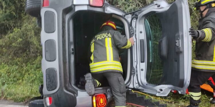 Ossi: incidente stradale sulla provinciale 3, una persona trasportata al Pronto Soccorso