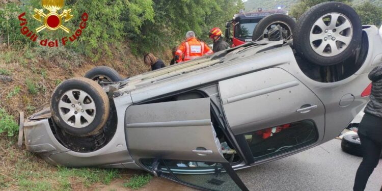 Incidente stradale sulla Nuoro/Orgosolo, ferite due donne