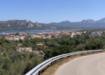 Arzachena: istituite tre nuove aree di parcheggio a pagamento