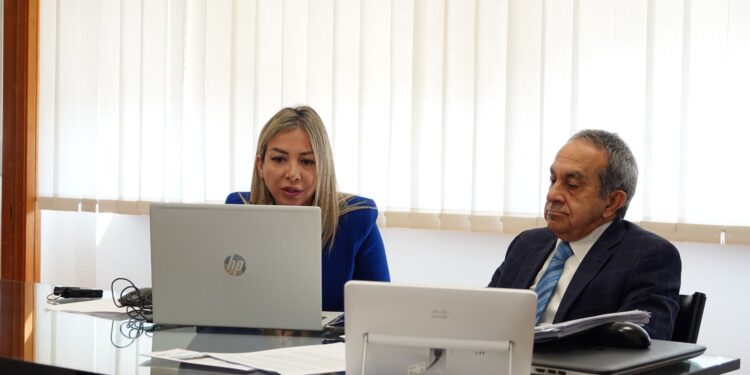 Valeria Satta (assessora regionale dell’Agricoltura): «Gli esperti della Fao confermano la buone gestione del problema cavallette da parte di Regione e Laore»