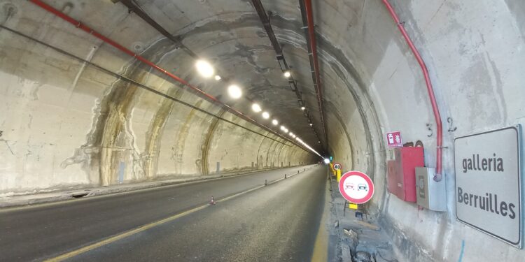Budoni: riaperta al traffico la canna nord della galleria “Berruilles”