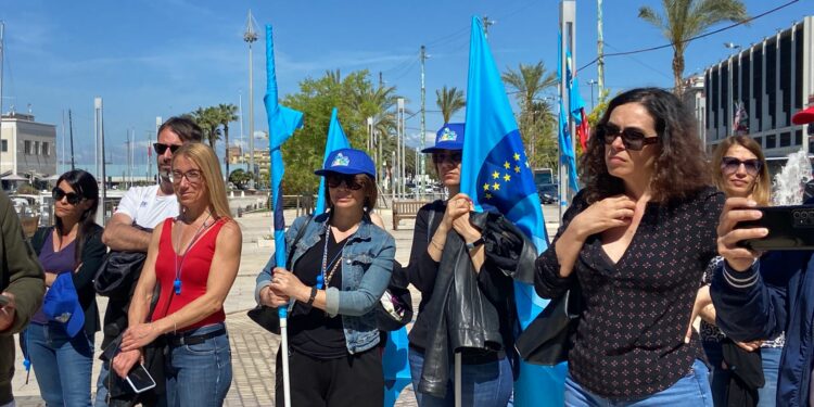 WindTre: Slc Cgil, Fistel Cisl e Uilcom Uil manifestano contro l’ipotesi della divisione dell’azienda e dei lavoratori