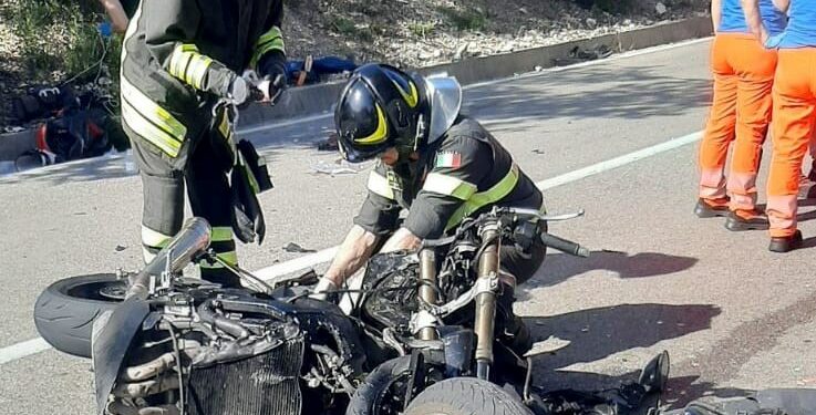 Cala Gonone: scontro tra due moto, morta una persona