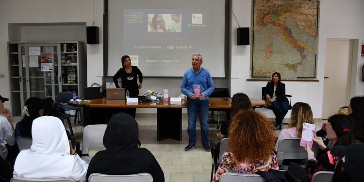 «Con la sigaretta mandate in fumo la vostra salute»