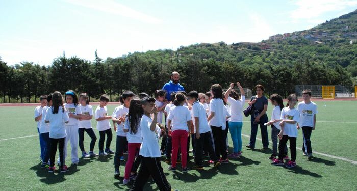 L’educazione alimentare e l’attività fisica appuntamento fisso della formazione nella scuola primaria di Elini per l’anno scolastico appena conclus