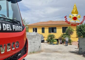 Florinas: esplosione all’interno di un’abitazione, probabile una fuga di gas