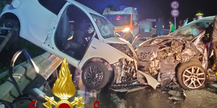 Palau: incidente stradale sulla statale 125, morte due donne