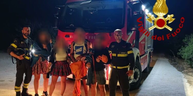 Palau: si perdono tra Costa Serena e Punta Sardegna, salvati quattro vacanzieri