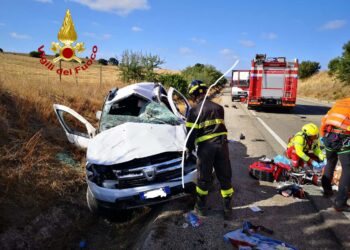 Incidente stradale tra Borore e Noragugume, due persone in codice rosso