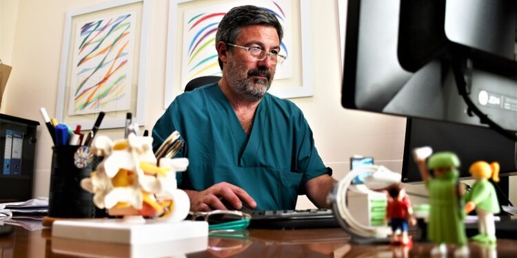 Aou Sassari: in Radiologia interventistica la cura delle fratture vertebrali