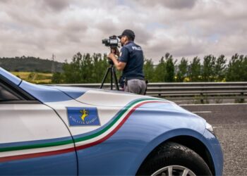 Da lunedì 7 agosto fino al 13 agosto 2023 le pattuglie della Polizia Stradale saranno impegnate nella campagna Roadpol “Speed”