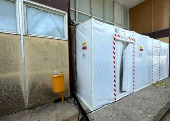 Bonifica ex scuola via Mazzini: spiegate in Consiglio comunale, a Sennori, le procedure per la rimozione dell’amianto