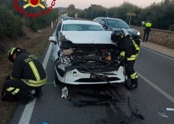 Palau: incidente stradale sulla statale 133, due feriti