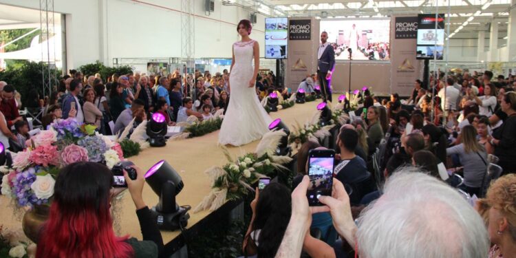 Arriva Promo Autunno, Sardegna in festa per la fiera regionale. Anna Falchi madrina del grande evento