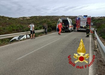 La Maddalena: incidente stradale sulla panoramica 91, soccorso un ragazzo