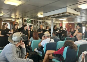 Si è aperto ieri il Festival 2023. Una traversata speciale per decine di turisti diretti all’isola dell’Asinara