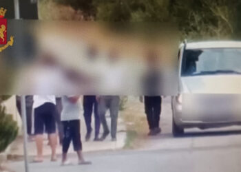 A Cagliari la Polizia di Stato smantella una presunta associazione a delinquere dedita allo sfruttamento del lavoro nero. Arrestati cinque stranieri