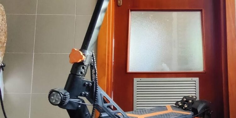 La Polizia di Stato di Cagliari ha arrestato un 25enne per detenzione ai fini di spaccio di sostanza stupefacente