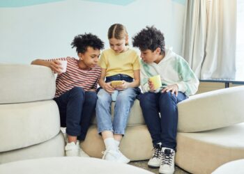 Anche in Sardegna continuano i webinar gratuiti di Poste Italiane sull’Educazione Digitale