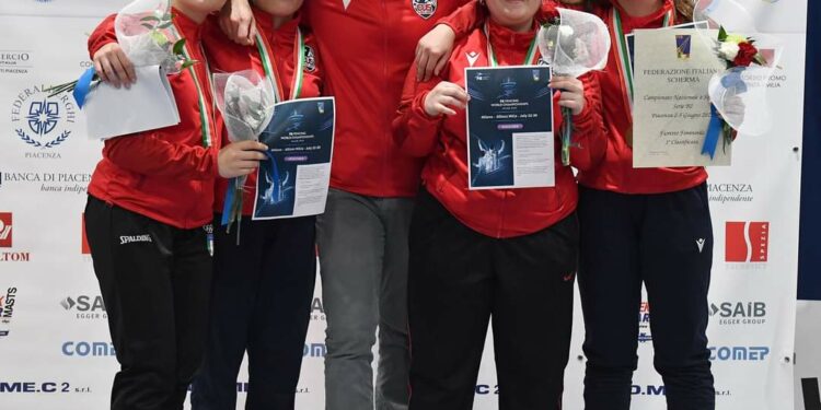 Il CUS Cagliari premiato con lo Scudo d’Onore d’Oro della Federazione Italiana Scherma