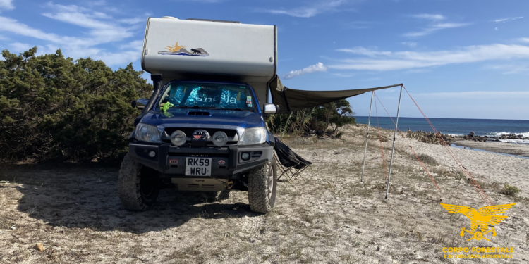 La pattuglia della stazione forestale di Siniscola ha sanzionato i proprietari di 5 camper trovati allestiti per la sosta e il campeggio in un’area dunale