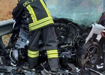 Monastir: incidente stradale fra due auto, intervengono i vigili del fuoco