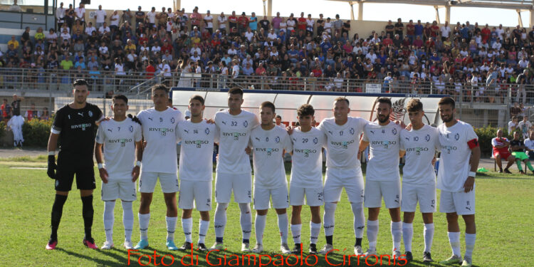 Eccellenza (6ª giornata): la capolista Ghilarza a Iglesias, l’Ilvamaddalena a Oristano, il Tempio ospita il Carbonia