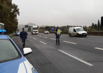 Dal 9 al 15 ottobre 2023, la Polizia di Stato sarà impegnata su tutto il territorio nazionale per l’operazione ROADPOL, denominata “FOCUS ON THE ROAD”