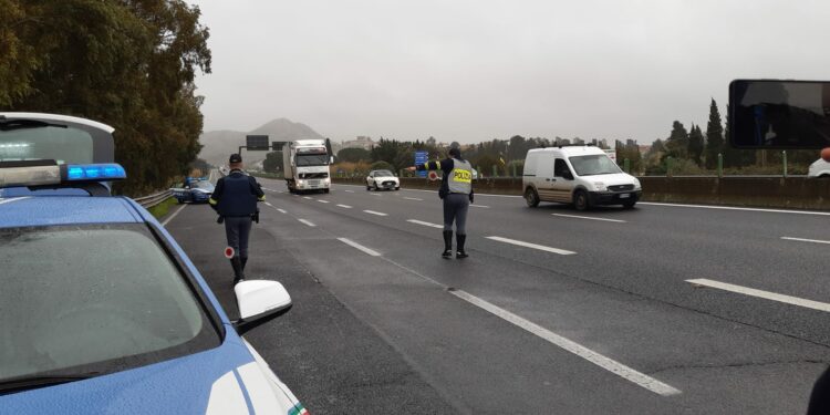 Dal 9 al 15 ottobre 2023, la Polizia di Stato sarà impegnata su tutto il territorio nazionale per l’operazione ROADPOL, denominata “FOCUS ON THE ROAD”