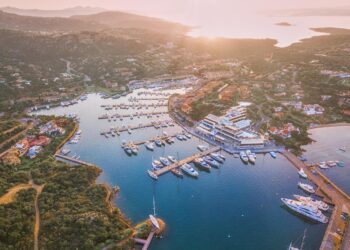 Smeralda Holding: alla Marina di Porto Cervo due importanti riconoscimenti, il Blue Marina Awards e il Premio Speciale BMA come migliore struttura italiana per l’accoglienza turistica