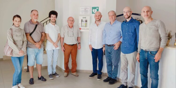 E’ stato consegnato al comune di San Vito il secondo defibrillatore, nell’ambito del progetto “Sardegna: Isola Cardioprotetta”